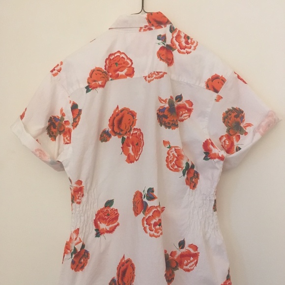 Floral Vintage Button Up - Picture 4 of 4